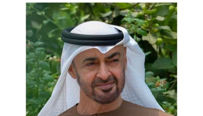 رئيس الإمارات والرئيس الأمريكي ترامب يناقشان التوترات الإقليمية والأمن في مكالمة هاتفية