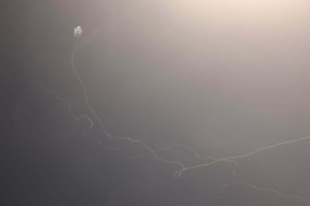 إيران تهاجم مصافي نفط سعودية وكويتية في أحدث اعتداءاتها