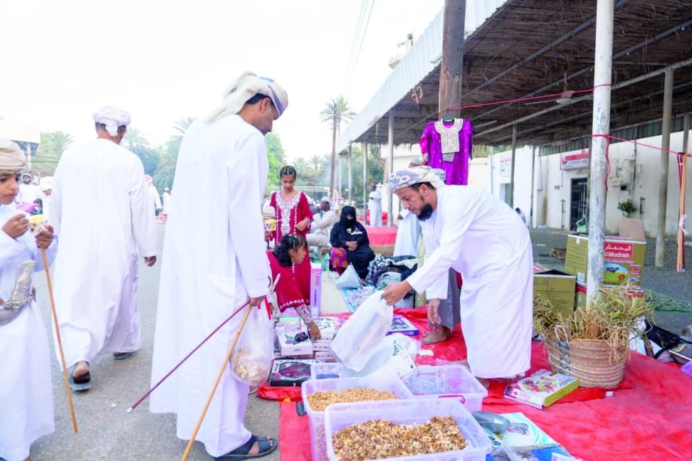 انتعاش في حركة التسوق استعداداً لعيد الفطر